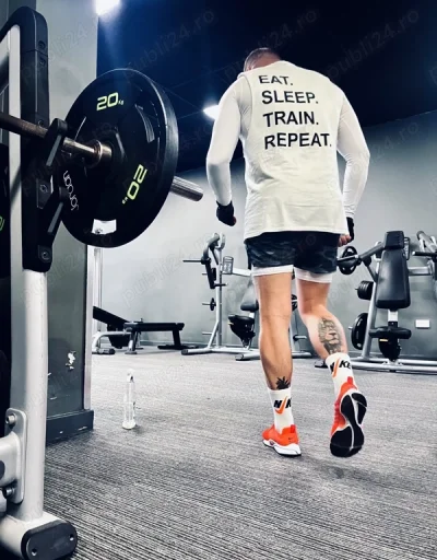 Domn 37 de ani caut amantă căsătorită sau divorțată