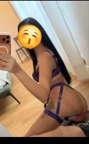 Bruneta sexi suna ma si nu vei regreta - imagine 2