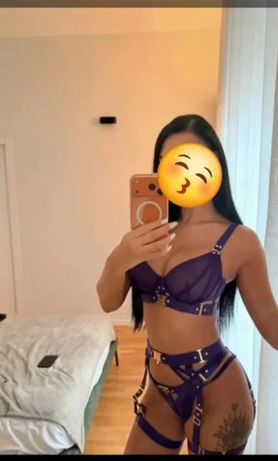 Bruneta sexi suna ma si nu vei regreta