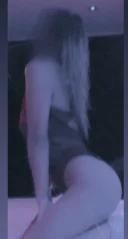 Buna sunt Laura - imagine 4