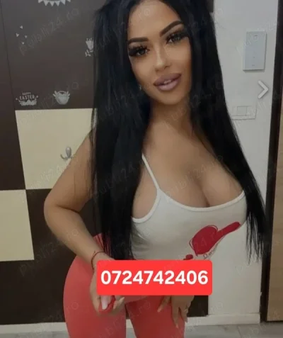 Bruneta Noua în oras