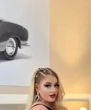 Party girl prima data la tine in oras - imagine 1