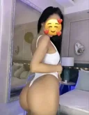 Selena poze 100%reale doar ce am ajuns - imagine 2