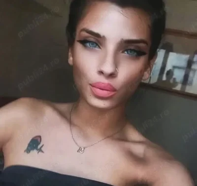 Elena bruneta ten alb 19ani