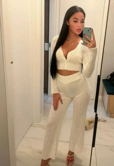 Focoasa ofer tot ce ai tu nevoie