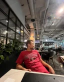 Prietenii, amicii, beneficii - imagine 2