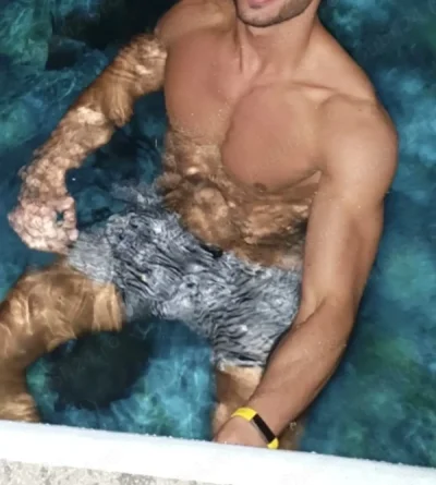 Tip activ pentru doamne, domnișoare și cupluri.