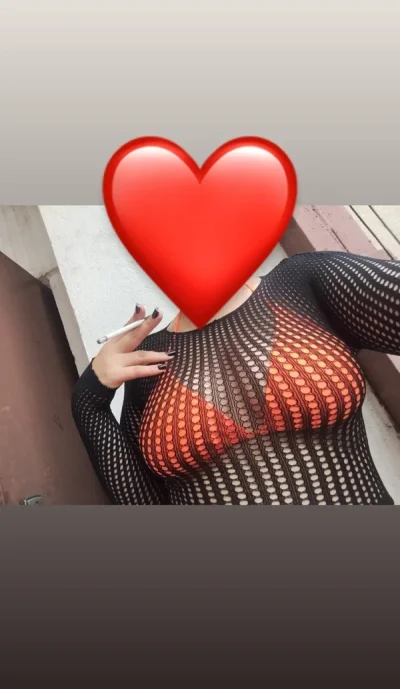 La tine sau la hotel