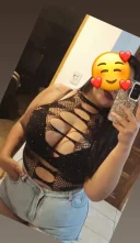 La mine , la tine sau la hotel - imagine 1