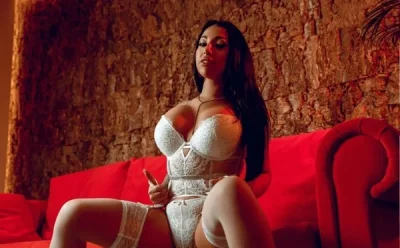 Sunt o fata simpatica cu bun simț