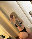 Blondina doar ce am ajuns fac si deplasari ! - imagine 3