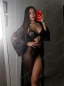 Kendra femeia pe care o intalnesti odata si o tii minte mereu - imagine 4