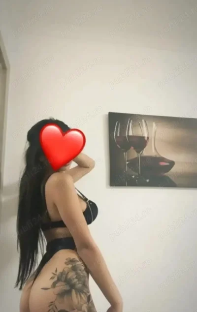 Helooo sunt Ana sunt reală