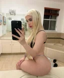 Blonda sexy cu experiență de neuitat - imagine 4