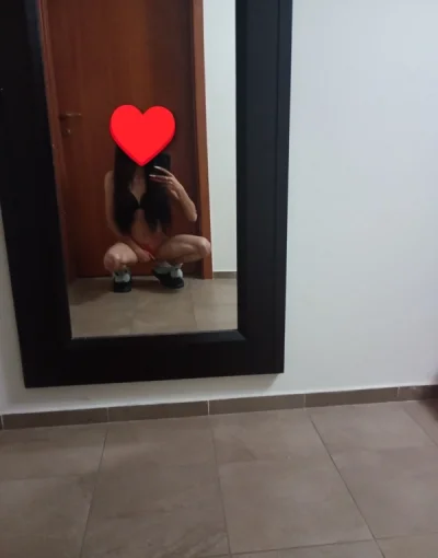 Bună mă numesc Natalia sunt nouă în orașul tău