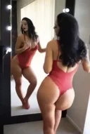 Relia doamna matura fara figuri masaji dusi in preuna jucari - imagine 2