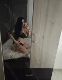 Bruneta hot!! Party!! Și deplasare - imagine 1