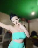 Larisa poze noi - imagine 1