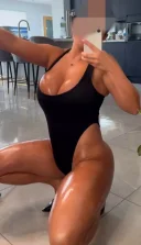 Bruneta sexi, noua in orasul tau!!...Zona Mall Coresii - imagine 4