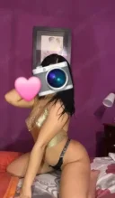 Nouă brunetă frumoasă - imagine 1