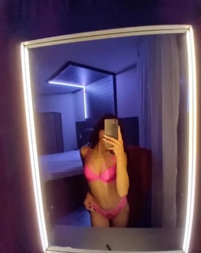 Fără grabă!!Reală 100%,companie plăcută!Rebeca =))
