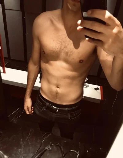 Tânăr pentru Doamne sau Cuplu