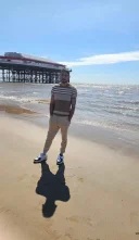 Baiat dotat caut fata din București - imagine 1