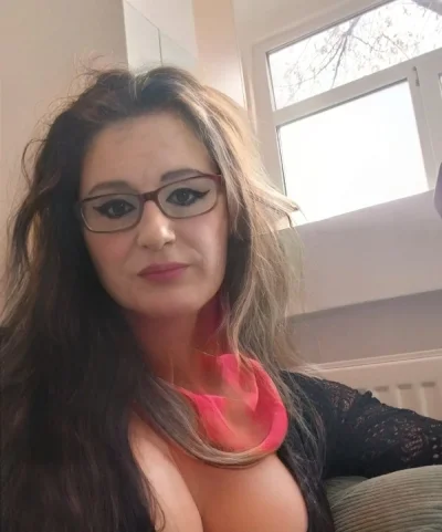 New doamna matura 42 ani cu 62kg sâni Nr 4 dețin jucării diferite poziti singură doar câteva zi