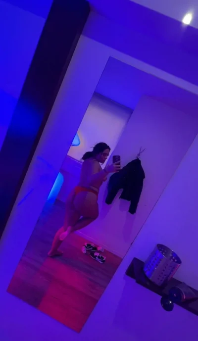 Am revenit pt scurt timp