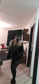 Matura reală 43 ani Singura in locatie.. zona Tudor - imagine 1