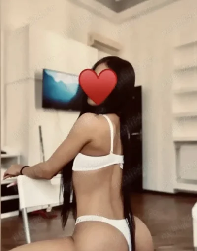 Nouă în oraș , doar pentru câteva zile , la mine sau la tine