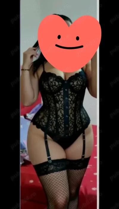 Asta seara am ajuns acept si cupluri fulll party