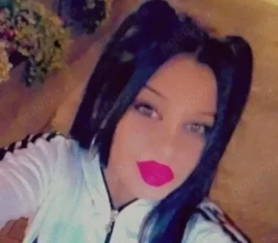 Noua...simpatica si sexy