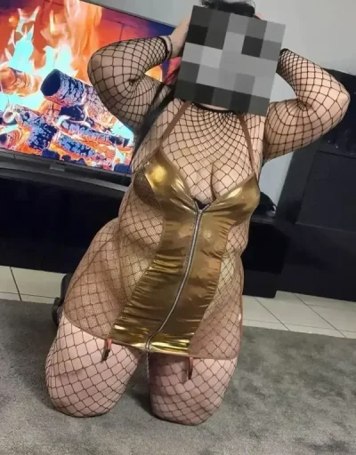 Zuzy fac doar deplasări