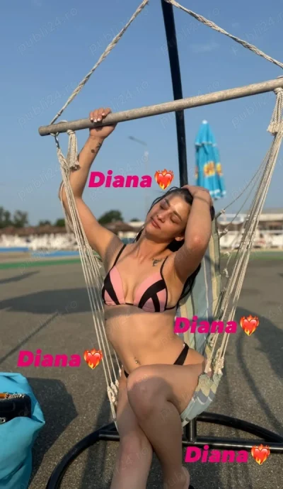 Miky diana ne găsiți împreună colege