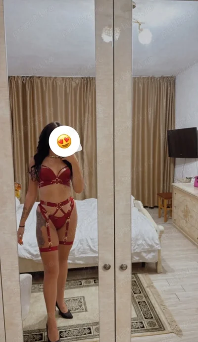 Pentru prima oară la tine în oraș , deplasări,fac și party și show web