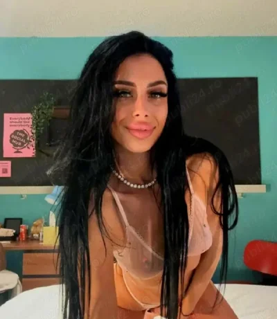 Ador sarutarile intime