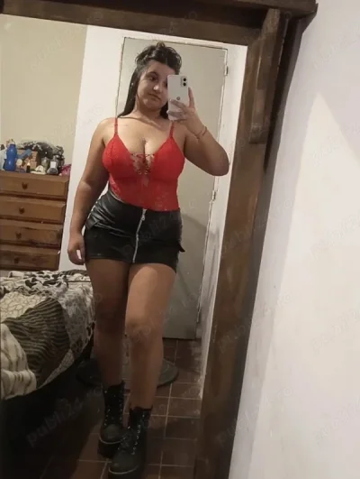 Miniona brunetă 20 de anișori zona metrou obor