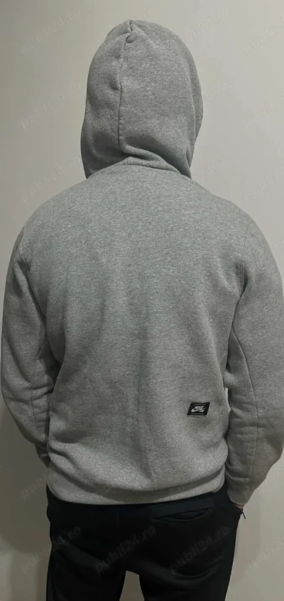 Hey!! Buna Sunt Rares