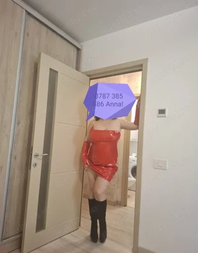 Doamna bruneta, Noua In Oras! Zona parc viva