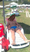 Buna fetelor , sunt aici fierbinte pt voi doamne și domnișoare - imagine 1