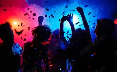 Colaborare fete Câștiguri rapide și sigure