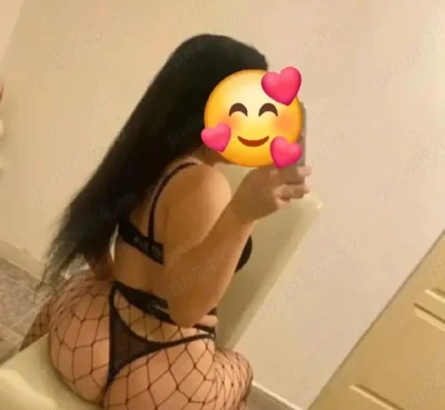 Bună sunt nouă aici