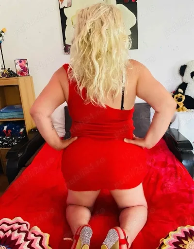 Noua vino la mine Milf