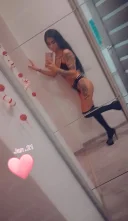 Dyana Bruneta fac și party l doar azi sunt - imagine 4