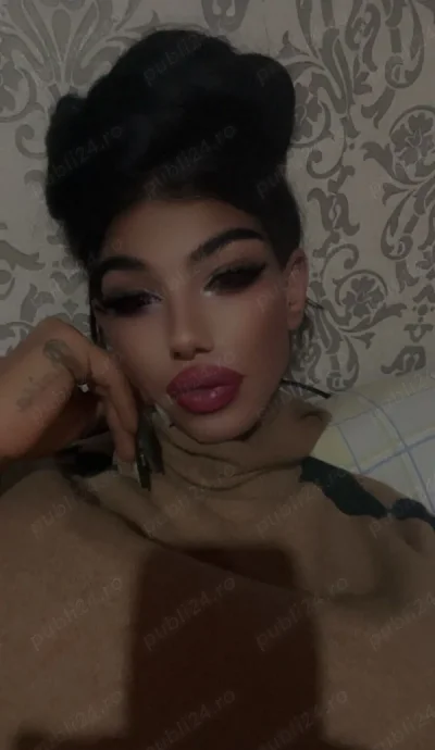 Sunt o Piscuță de Noapte âmi plac Nopțile Fierbinti Gay