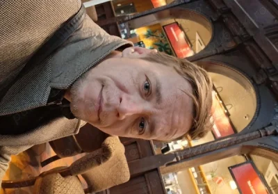 Domn ofer companie domnisoarelor,doamnelor si cuplurilor doritoare de experiente de neuitat.