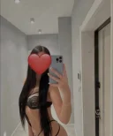 Bună , sunt Karina - imagine 1