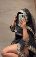 Buna sunt somna 26 de ani - imagine 1