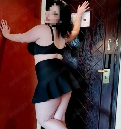 Te astept la mine brunetă înaltă cu forme! Poze reale !